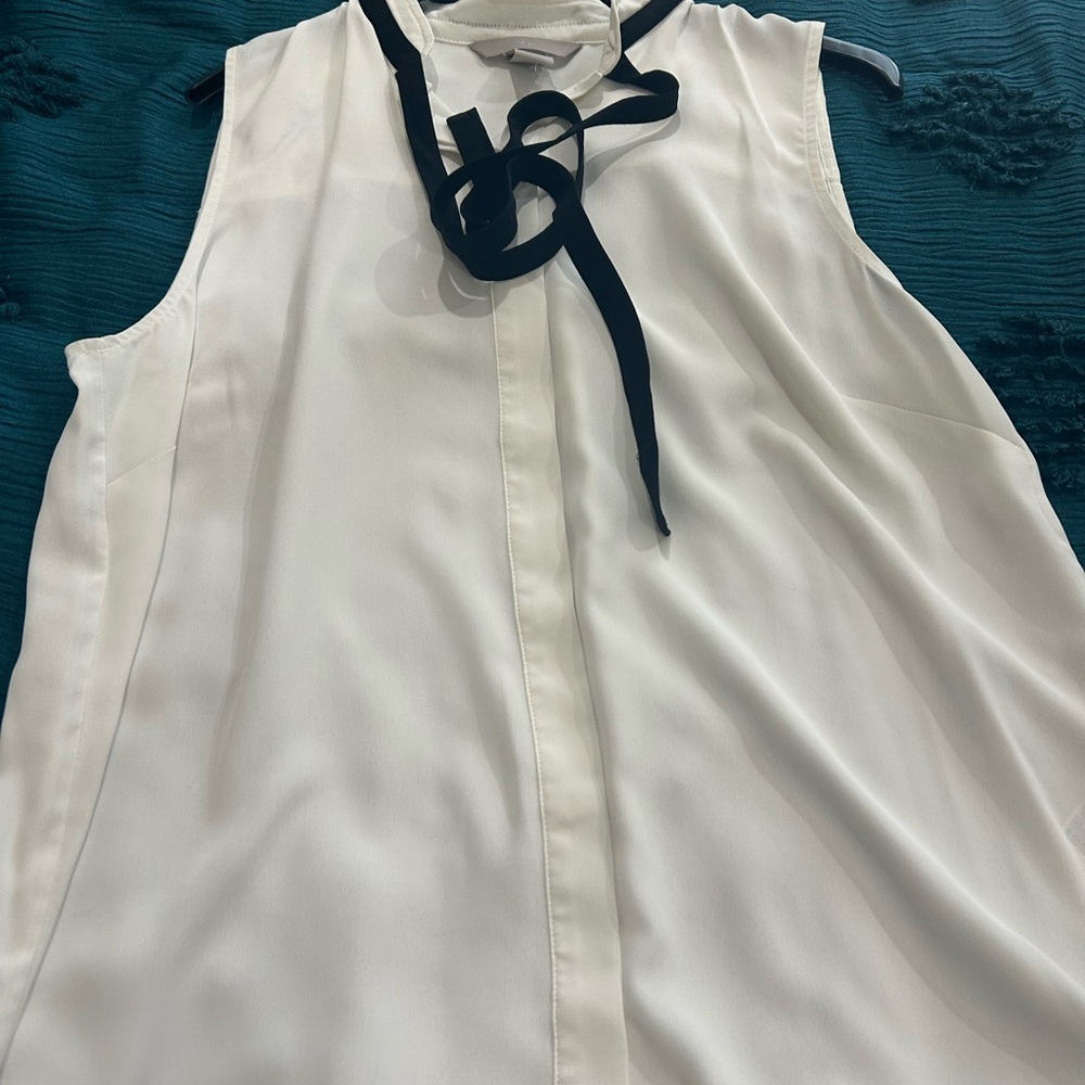 H&M White Sleeveless Tie-Neck Blouse with Black Trim